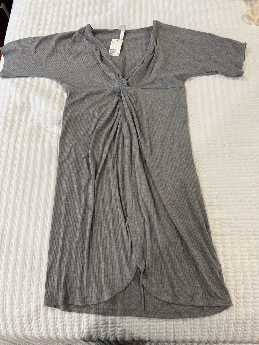 NWT Knot-Front Gray Ribbed Knit Dress Size Medium